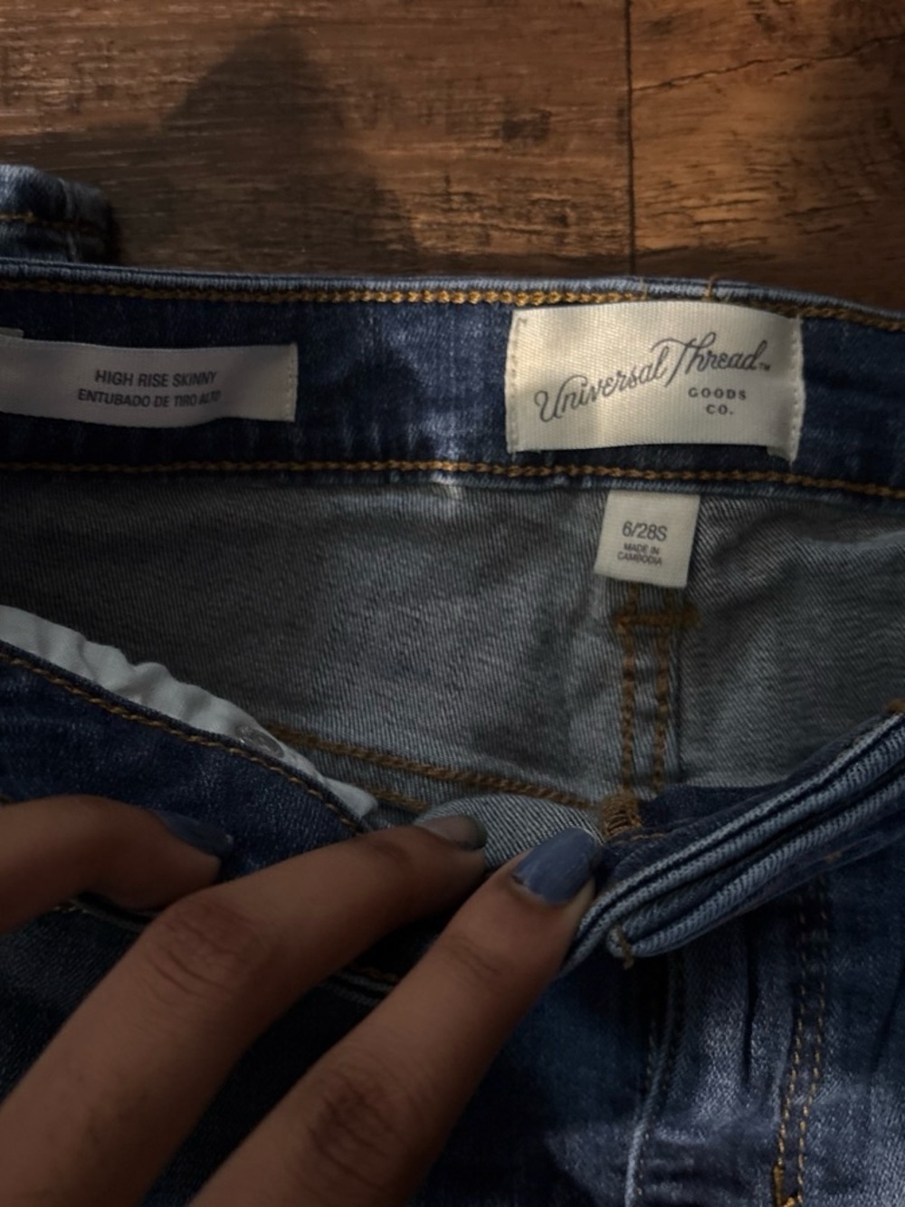Universal Thread Dark Blue High Rise Skinny Jeans